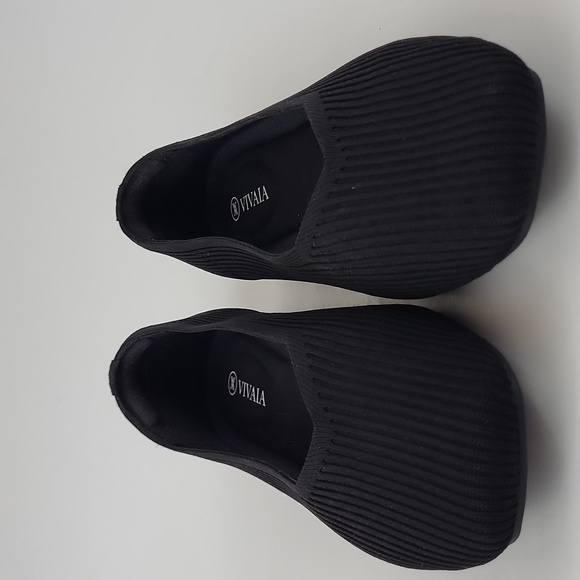Vivaia Black Margot Square-Toe V-Cut Flats EU 39 / US 8 - 8.5 - Picture 2 of 8